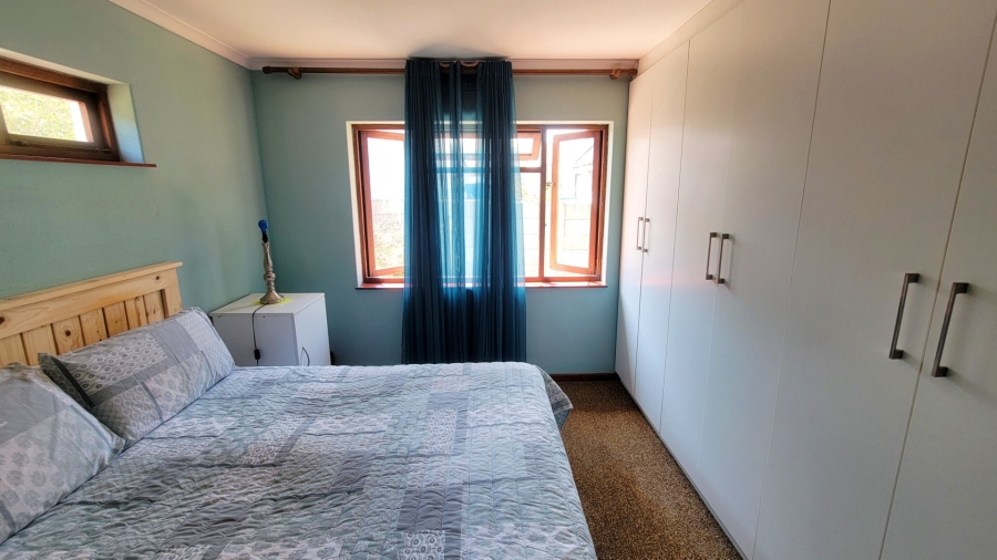 3 Bedroom Property for Sale in Glenhaven Western Cape